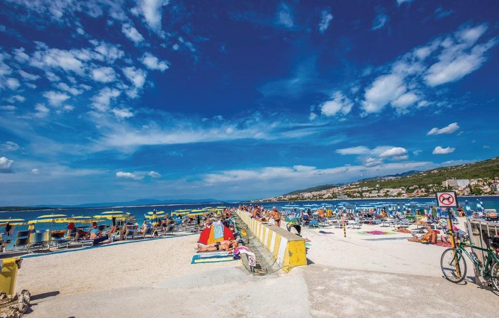 Karla Daire Selce Dış mekan fotoğraf